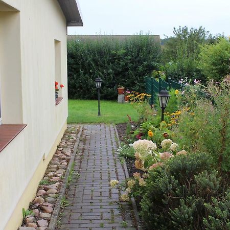 Bungalow Gross Dratow Extérieur photo