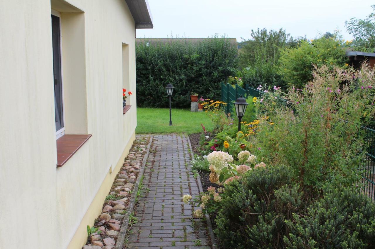 Bungalow Gross Dratow Extérieur photo