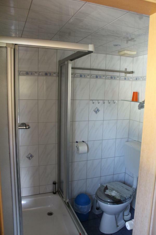 Bungalow Gross Dratow Extérieur photo